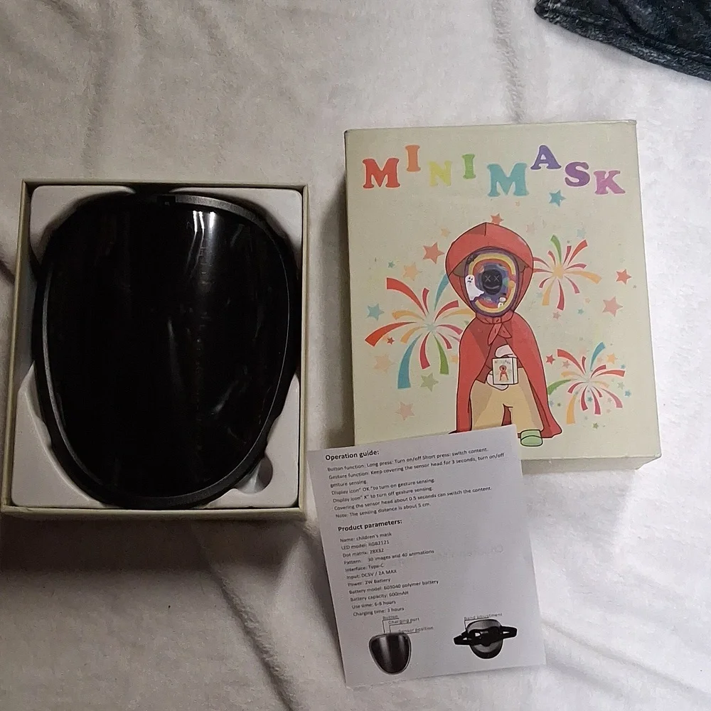 Led Mask with Gesture Sensing,Unisex LED Lighted Face Transforming Mask